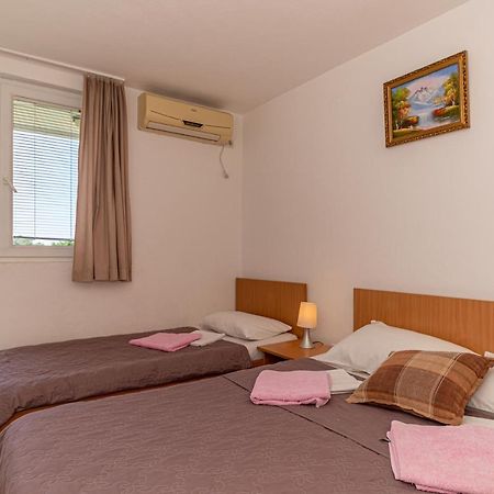 Apartment Knezevic Петровац Экстерьер фото