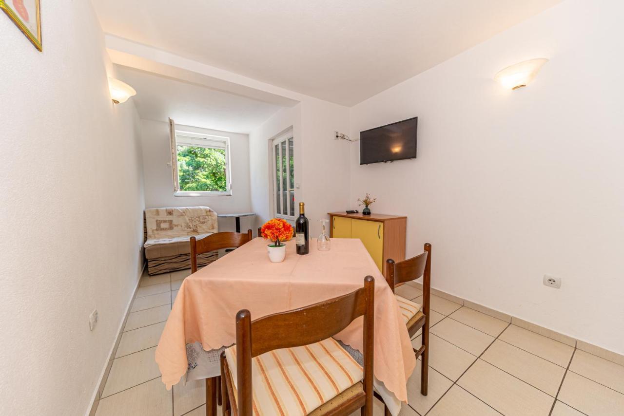 Apartment Knezevic Петровац Экстерьер фото