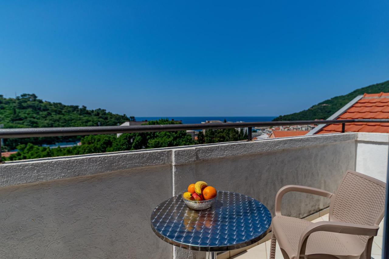 Apartment Knezevic Петровац Экстерьер фото