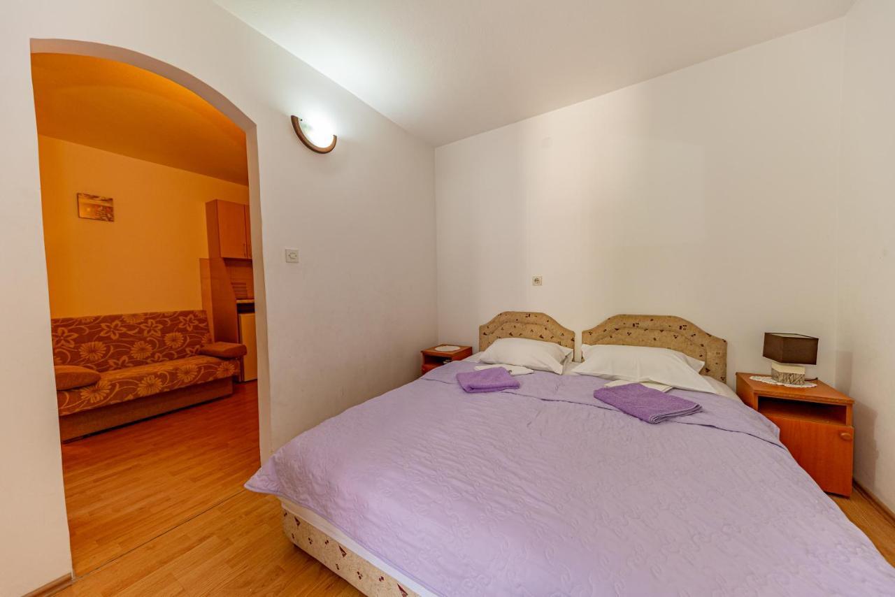 Apartment Knezevic Петровац Экстерьер фото