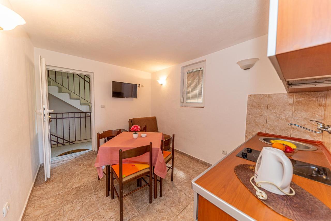 Apartment Knezevic Петровац Экстерьер фото